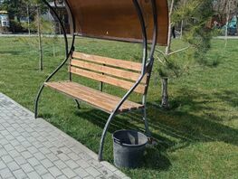 Тазиковый ренессанс: в&nbsp;Бишкеке снова &laquo;креативят&raquo; с&nbsp;мусорками
