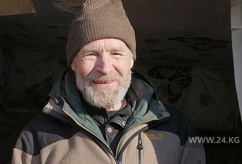 Холодный гараж и&nbsp;вера в&nbsp;Бога: как бездомный британец выживает зимой в&nbsp;Бишкеке
