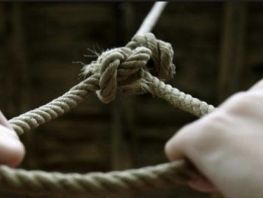 Баткенде аялын өлтүргөн адам өз&nbsp;жанын кыйды. Беш бала жетим калды
