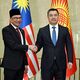 Фото администрации президента КР. Встреча премьер-министра Малайзии в госрезиденции «Ала-Арча»