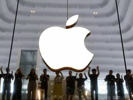 Корпорация Apple намерена выпускать iPhone в&nbsp;течение 50&nbsp;лет минимум 