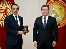 Culture Minister of Uzbekistan honored with People's Artist of Kyrgyzstan title