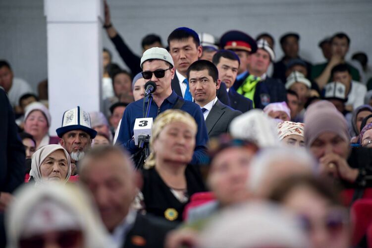 администрации президента КР