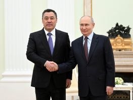 Никто не&nbsp;может вызвать главу суверенного государства&nbsp;&mdash; Жапаров о&nbsp;визите в&nbsp;Москву
