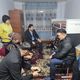 Фото пресс-службы Жогорку Кенеша. Депутаты посетили пункт временного пребывания эвакуированных
