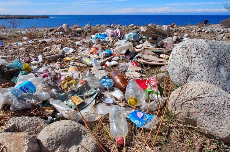 со страницы Айжан Чыныбаевой в Facebook