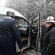 Фото пресс-службы кабмина. Россия передала машины Службе по борьбе с наркотиками Кыргызстана
