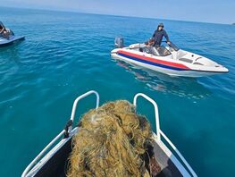 Быйыл суучулдар Ысык-Көлдөн 34&nbsp;миң 800 метр браконьерлик тор чыгарышты
