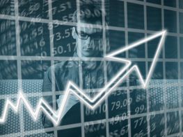 Итоги пяти месяцев: ВВП Кыргызстана вырос, но&nbsp;инфляция бьет по&nbsp;карману

