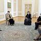 Фото Султана Досалиева. Президент встретился с многодетными матерями 