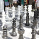 Фото пресс-службы мэрии . На бульваре Эркиндик открыли шахматную аллею
