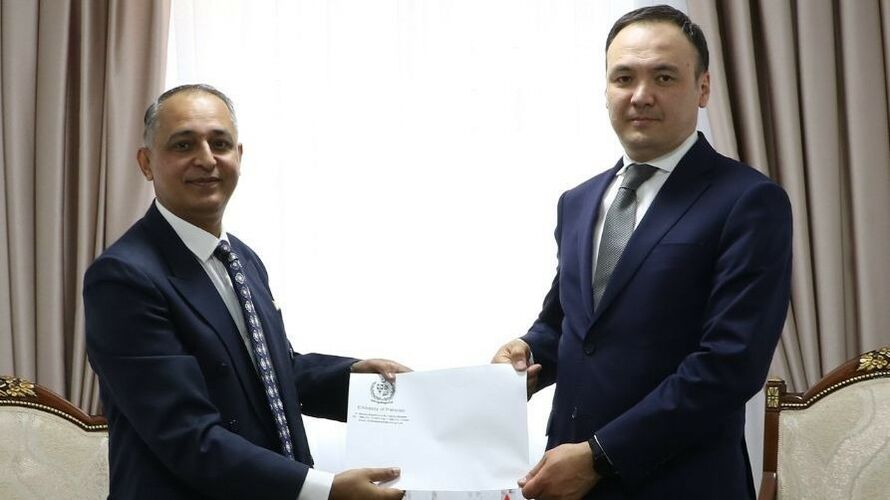 пресс-службы МИД