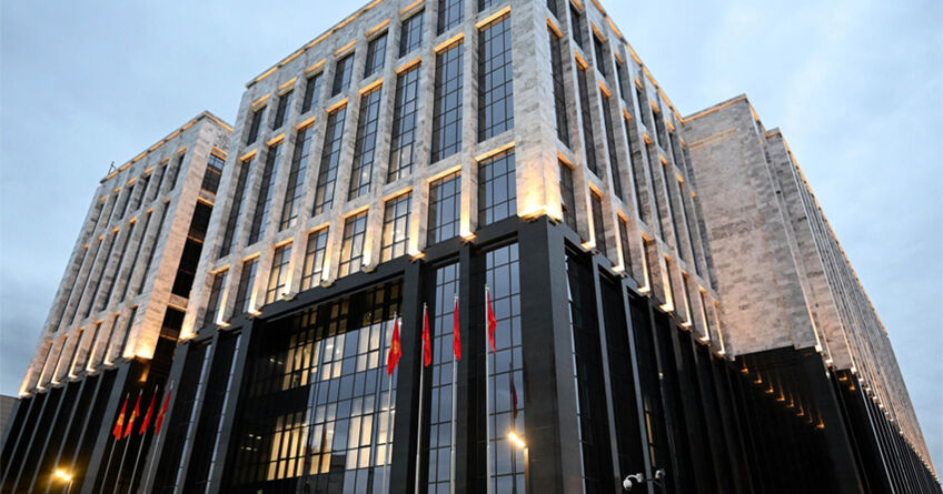 ГКНБ: Экс-сотрудники ответят по&nbsp;закону, конфликта между силовыми ведомствами нет
