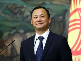 Что Садыр Жапаров намерен обсудить с&nbsp;Владимиром Путиным? Интервью с&nbsp;главой МИД
