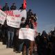 Фото ИА «24.kg». Митингующие требовали освободить не только Омурбека Текебаева, но и привлечь к ответственности сотрудников ГКНБ