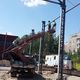 Фото пресс-службы мэрии Бишкека. На металлические колонны установили и приварили фермы