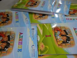 Биринчи класстар үчүн &laquo;Алиппе&raquo; окуу китептери басылып чыкты.
