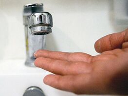 Бишкектин түштүк кичи райондорунда ичүүчү суу берүү токтотулду. Себеби
