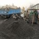 Фото 24.kg. Точка продажи угля на проспекте Молодой Гвардии близ села Маевка 