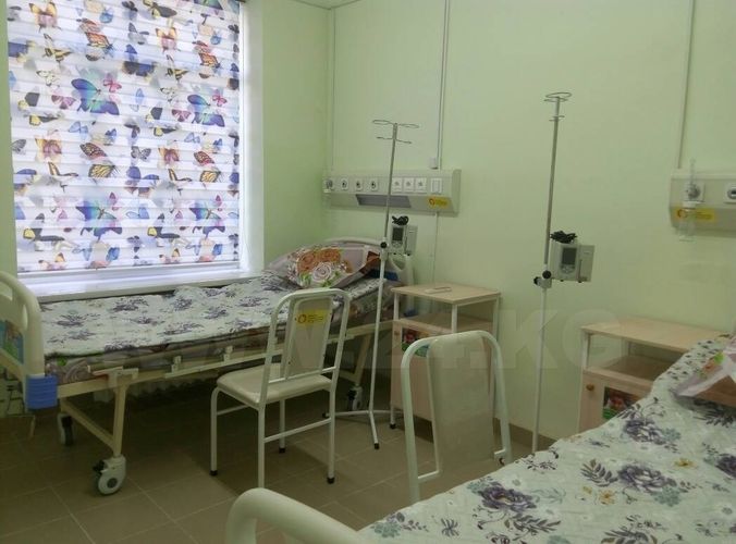 Фото ИА «24.kg». Отремонтированные помещения в детском отделении НЦО, 2017 год