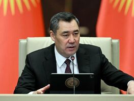 Президент: Госнаграды продавали за&nbsp;$10&nbsp;тысяч, &laquo;народных&raquo; получали за&nbsp;две песни
