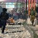 Фото GETTY IMAGES. Вооруженные камнями протестующие вступили в столкновения с силами безопасности в Наблусе на Западном берегу