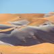 Фото из интернета. В пустыне Сахара, которая считается крупнейшей из жарких засушливых зон в мире, выпал снег