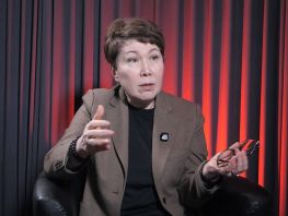 Жесткий разговор с&nbsp;депутатом Гулей Кожокуловой о&nbsp;системе, Бишкеке и&nbsp;будущем&nbsp;КР
