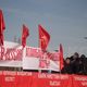Фото ИА «24.kg». Весь постамент памятнику Манасу митингующие украсили плакатами