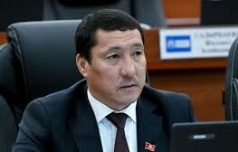 Проверка знаний ПДД у&nbsp;водителей. Депутат просит задавать не&nbsp;более трех вопросов
