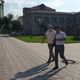 Фото 24.kg. Исхак Пирматов с адвокатом в Первомайском районном суде Бишкека 