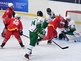 Скандал в&nbsp;Федерации хоккея. На&nbsp;чьей стороне правда
