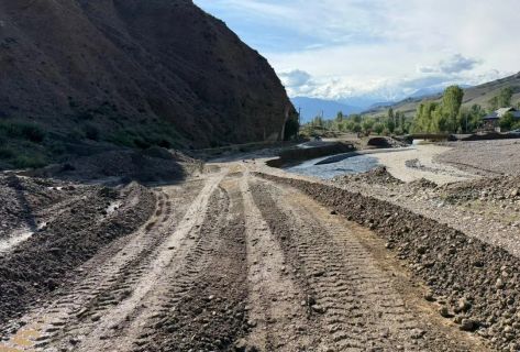 Сели повредили дома и&nbsp;дороги в&nbsp;Баткенской области
