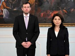 Кыргызстан просит Великобританию увеличить квоты для сезонных рабочих
