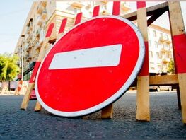 Бүгүн Бишкектин Тоголок Молдо көчөсүнүн бир бөлүгү убактылуу жабылды
