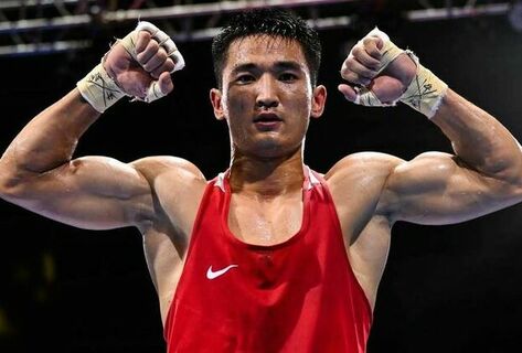 Чемпионат мира по&nbsp;боксу. Кыргызстанец Омар Ливаза завоевал серебро
