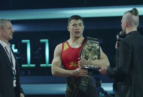 Лига PWL. Кыргызстанец Акжол Махмудов провел поединок против японца Нао Кусаки
