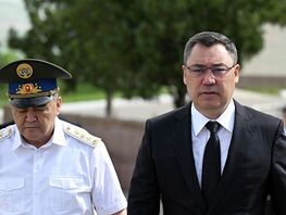 Мурдагыдан да&nbsp;жакшы болот: Садыр Жапаров Ташиев менен мамилеге комментарий берди
