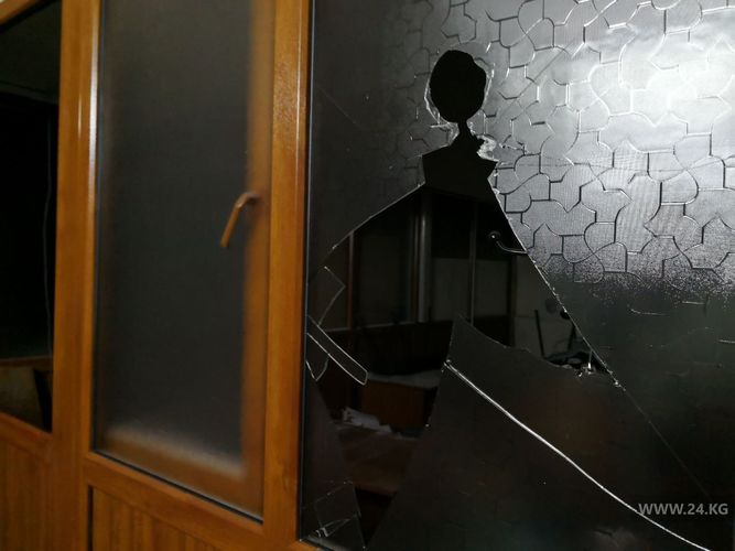 Фото 24.kg. Как сегодня выглядит здание Жогорку Кенеша изнутри