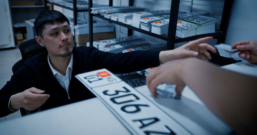 Авто можно будет оформить, не&nbsp;выходя из&nbsp;дома: указ президента
