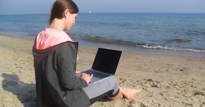 Digital nomad. В&nbsp;Минэкономики рассказали, кто и&nbsp;как может получить новый статус
