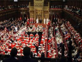 Британские депутаты требуют санкций против чиновников Кыргызстана
