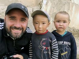 Марсело Зиеглер из&nbsp;Аргентины учит кыргызстанцев здоровому образу жизни
