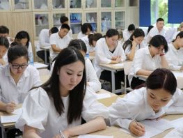 Для чего вводится шестидневка, пояснили в&nbsp;Министерстве просвещения Кыргызстана
