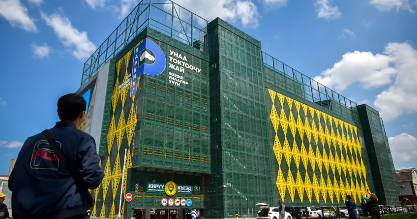 В&nbsp;Бишкеке открыли многоуровневую парковку на&nbsp;245 мест
