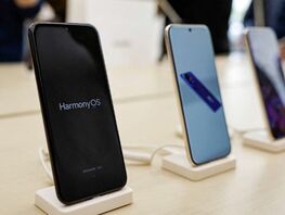 Huawei отказалась от&nbsp;выпуска смартфонов с&nbsp;наклеенной на&nbsp;экран защитной пленкой
