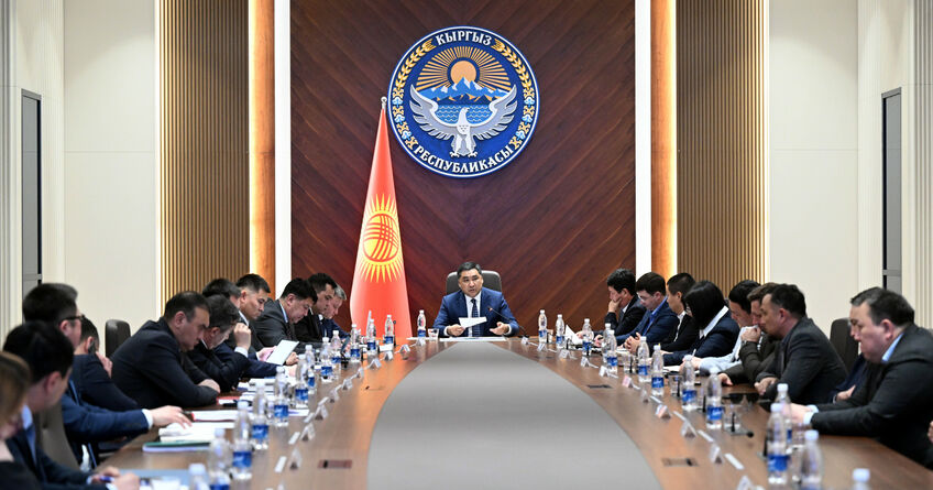 Кабмин обсуждает меры поддержки экспортеров. Что предлагают бизнесу
