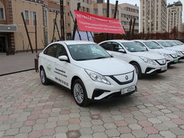 В&nbsp;пользу экологии. Green Auto презентовала электромобили Dongfeng S50EV
