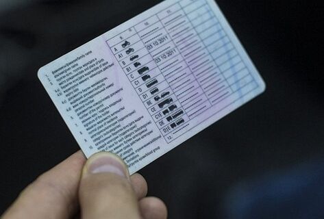 Бесплатная замена бессрочных водительских прав завершится 31&nbsp;марта
