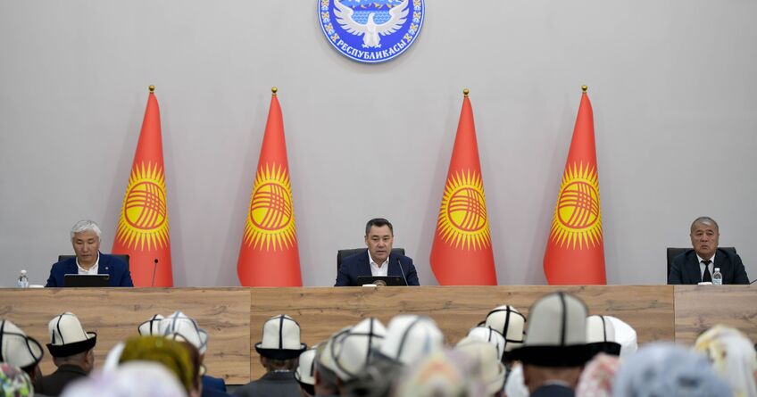 Садыр Жапаров: В&nbsp;Кыргызстане ликвидируют области и&nbsp;районы, создав 20&nbsp;округов
